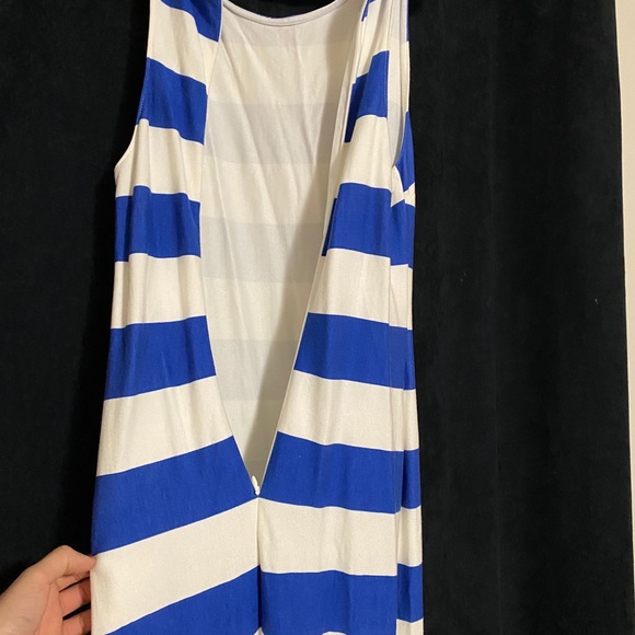 Long striped dress - Picture 4 of 7